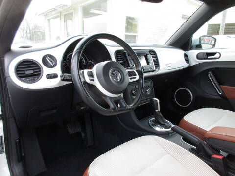 2015 Volkswagen Beetle 1.8T Classic PZEV