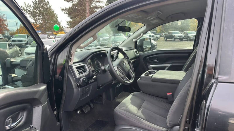 2017 Nissan Titan XD