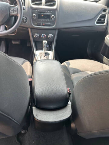 2013 Dodge Avenger SE