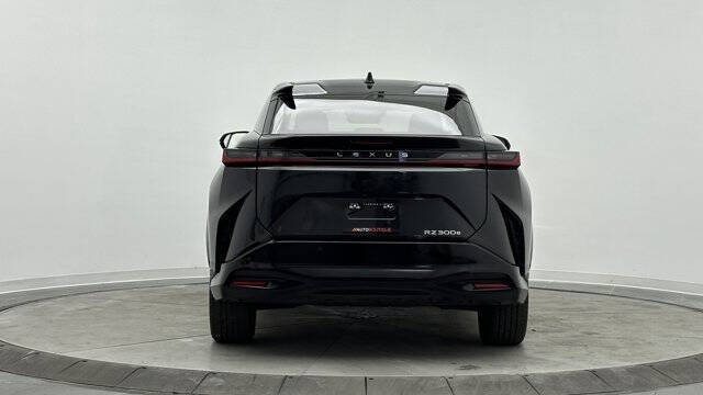 2024 Lexus RZ 300e