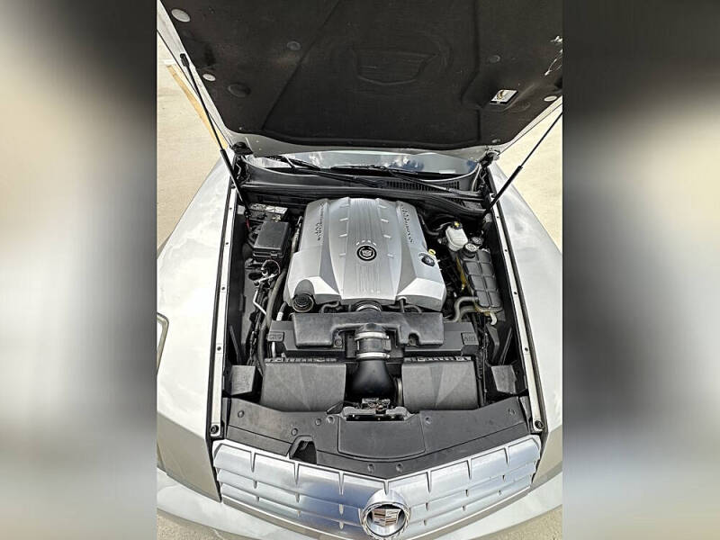 2005 Cadillac XLR