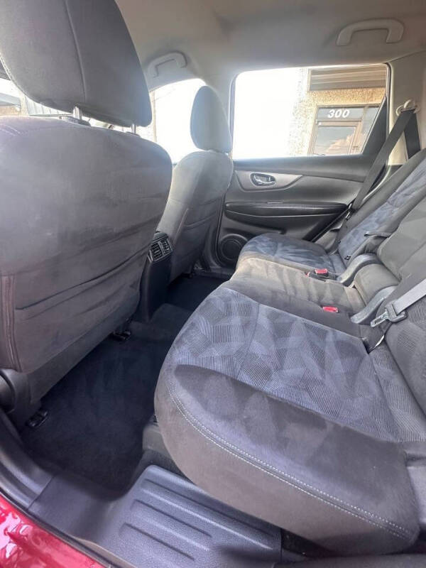 2015 Nissan Rogue SV