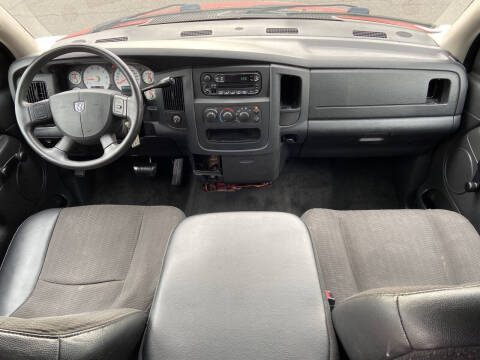 2004 Dodge Ram 1500 ST