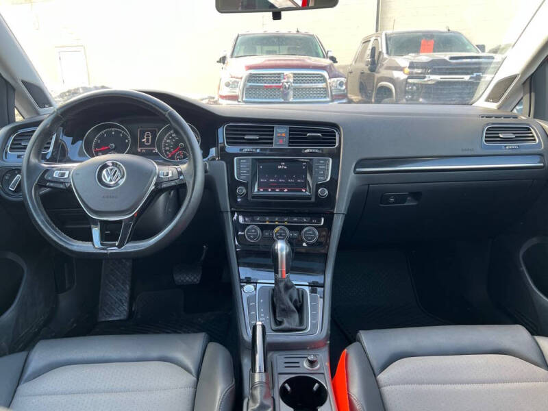 2015 Volkswagen Golf