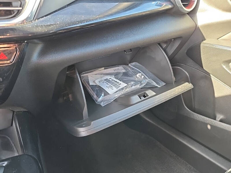 2025 Chevrolet Trax RS