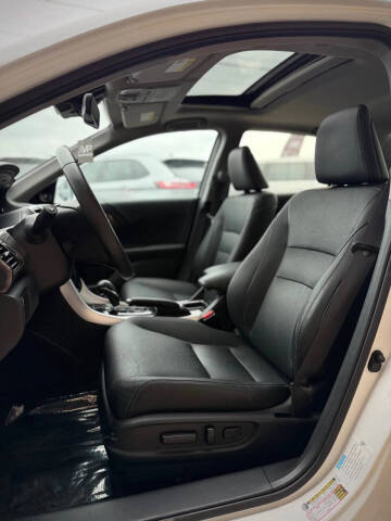 2017 Honda Accord Hybrid EX-L