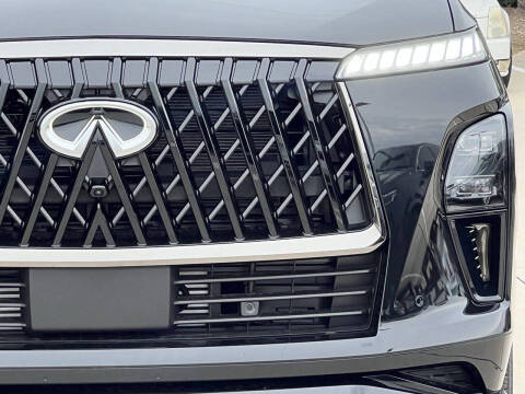 2026 Infiniti QX80 Sport