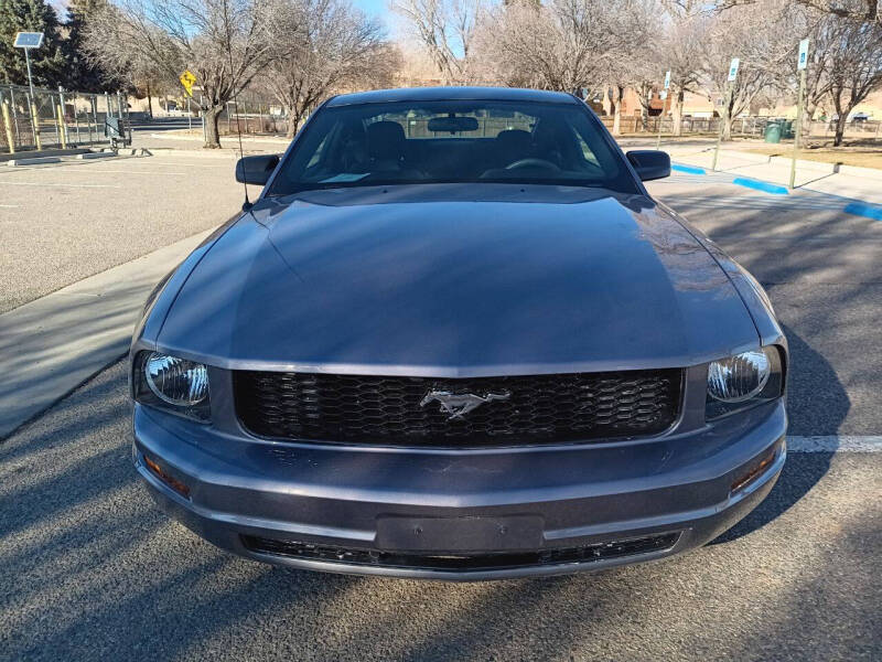 2007 Ford Mustang V6 Deluxe