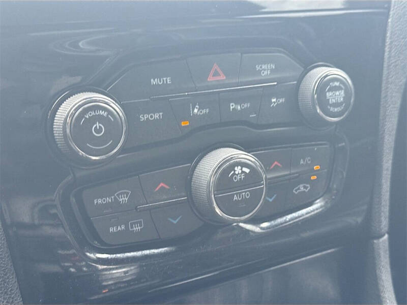 2021 Chrysler 300 S V6