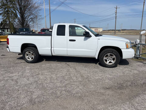 2007 Dodge Dakota for sale at Autoville in Bowling Green OH