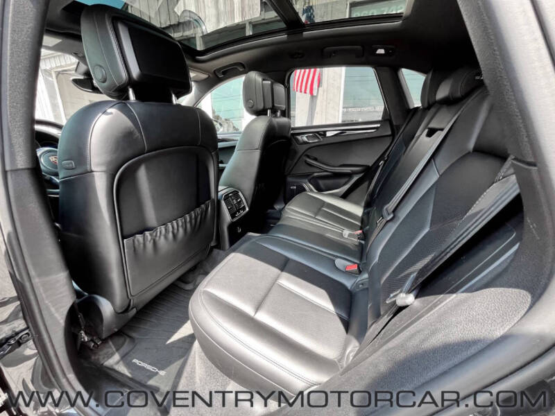 2018 Porsche Macan S