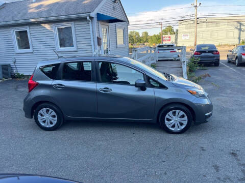 2017 Nissan Versa Note SV