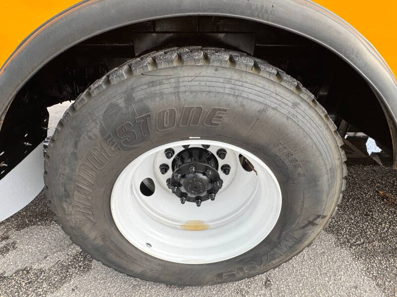 2017 International DuraStar 4300