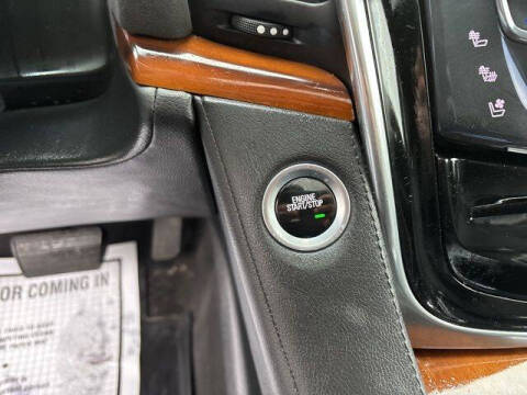 2017 Cadillac Escalade Luxury