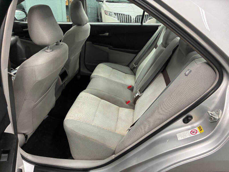 2012 Toyota Camry LE