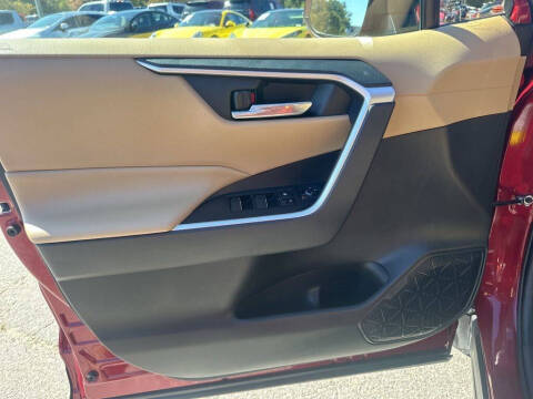 2019 Toyota RAV4 XLE Premium