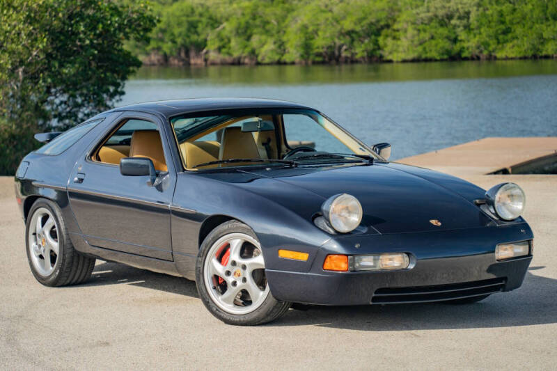 1987 Porsche 928 S4