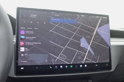 2023 Tesla Model S Plaid