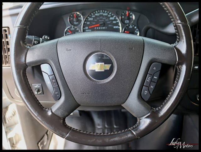 2023 Chevrolet Express 2500