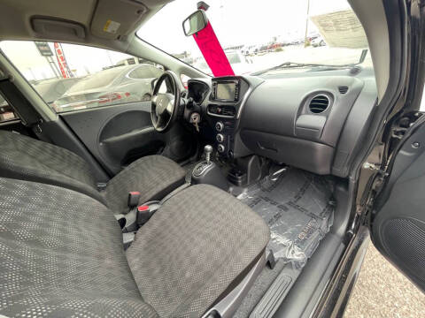 2016 Mitsubishi i-MiEV ES