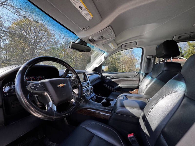 2019 Chevrolet Suburban LT