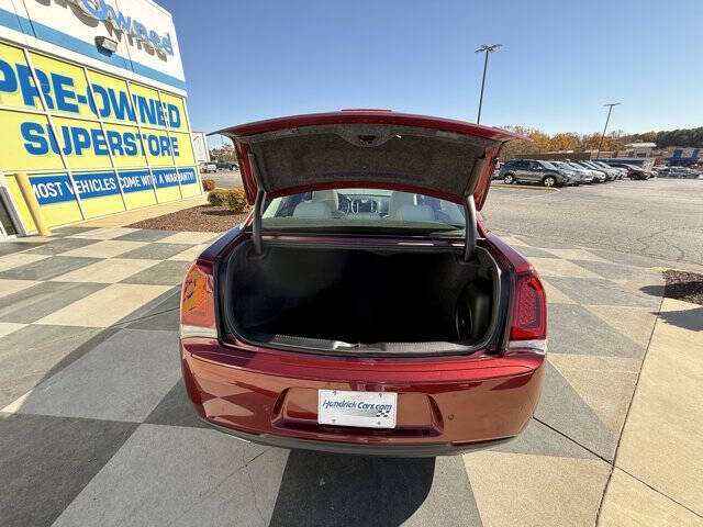 2023 Chrysler 300 Touring L