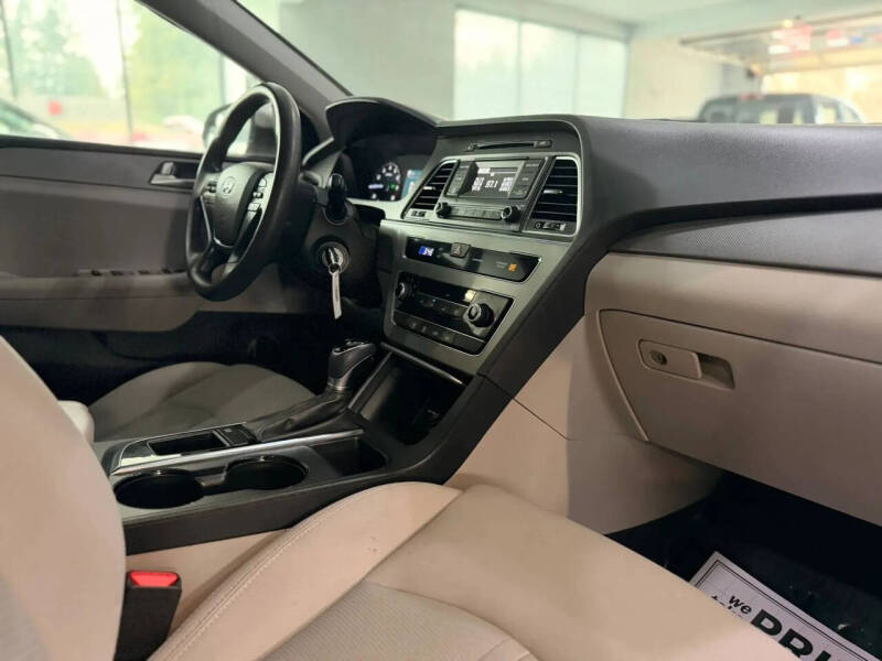 2015 Hyundai Sonata SE