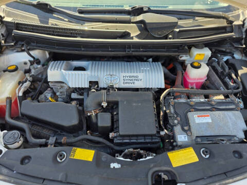 2012 Toyota Prius Two