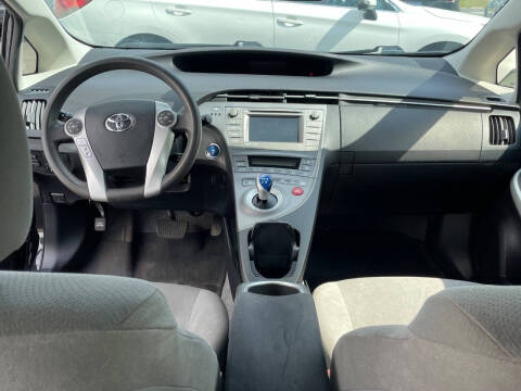 2014 Toyota Prius Three