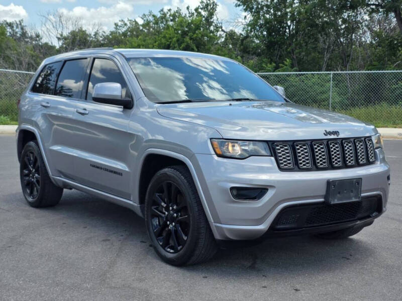 2018 Jeep Grand Cherokee Laredo