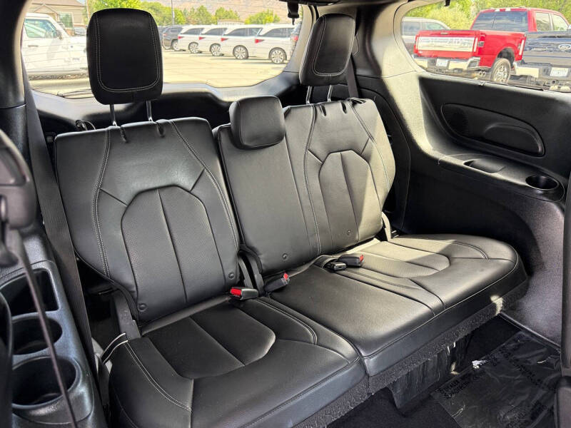 2018 Chrysler Pacifica Touring L