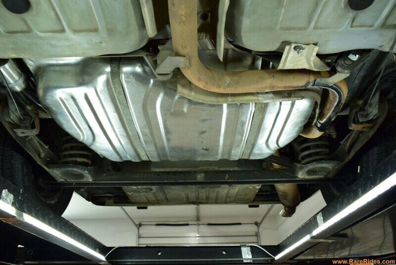 1986 Chrysler Le Baron Mark Cross Town and Country