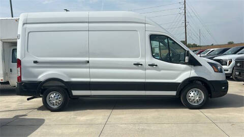 2025 Ford Transit 350 HD