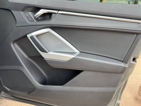 2021 Audi Q3 quattro S line Prem Plus 45 TFSI