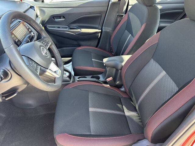 2025 Nissan Versa SR