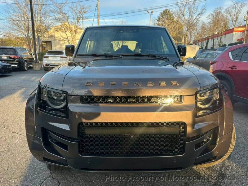 2025 Land Rover Defender 110 P635 OCTA Edition One