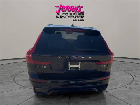 2025 Volvo XC60 B5 Plus Dark Theme