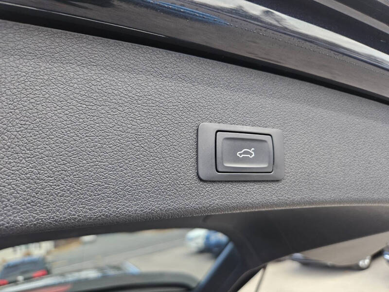 2014 Audi Q5 2.0T quattro Premium Plus