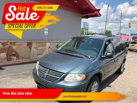 2007 Dodge Grand Caravan for sale at Drive Max Auto Sales in Warren MI