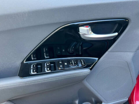 2017 Kia Niro EX
