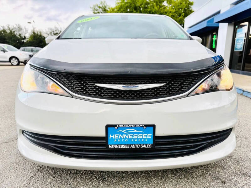 2017 Chrysler Pacifica Touring