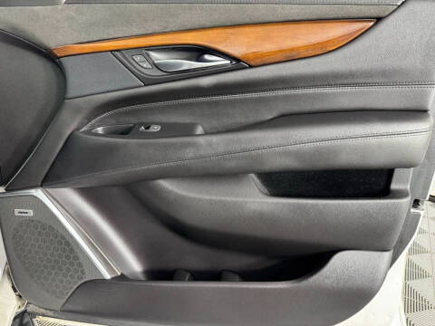 2019 Cadillac Escalade ESV Luxury