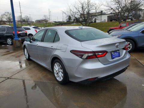 2022 Toyota Camry LE