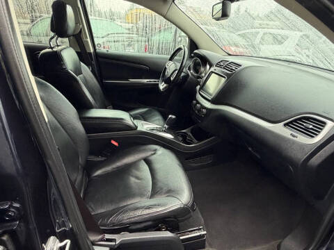 2011 Dodge Journey R/T