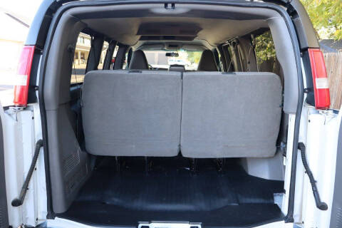 2017 Chevrolet Express LS 2500