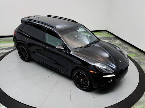 2013 Porsche Cayenne GTS