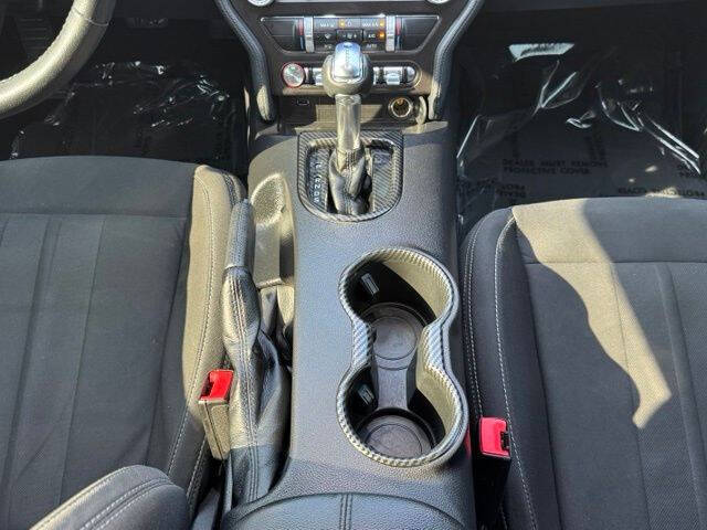 2020 Ford Mustang EcoBoost