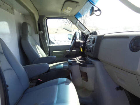 2015 Ford E-Series E-350 SD