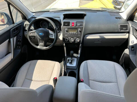 2014 Subaru Forester 2.5i