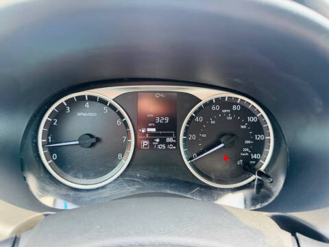 2021 Nissan Kicks S